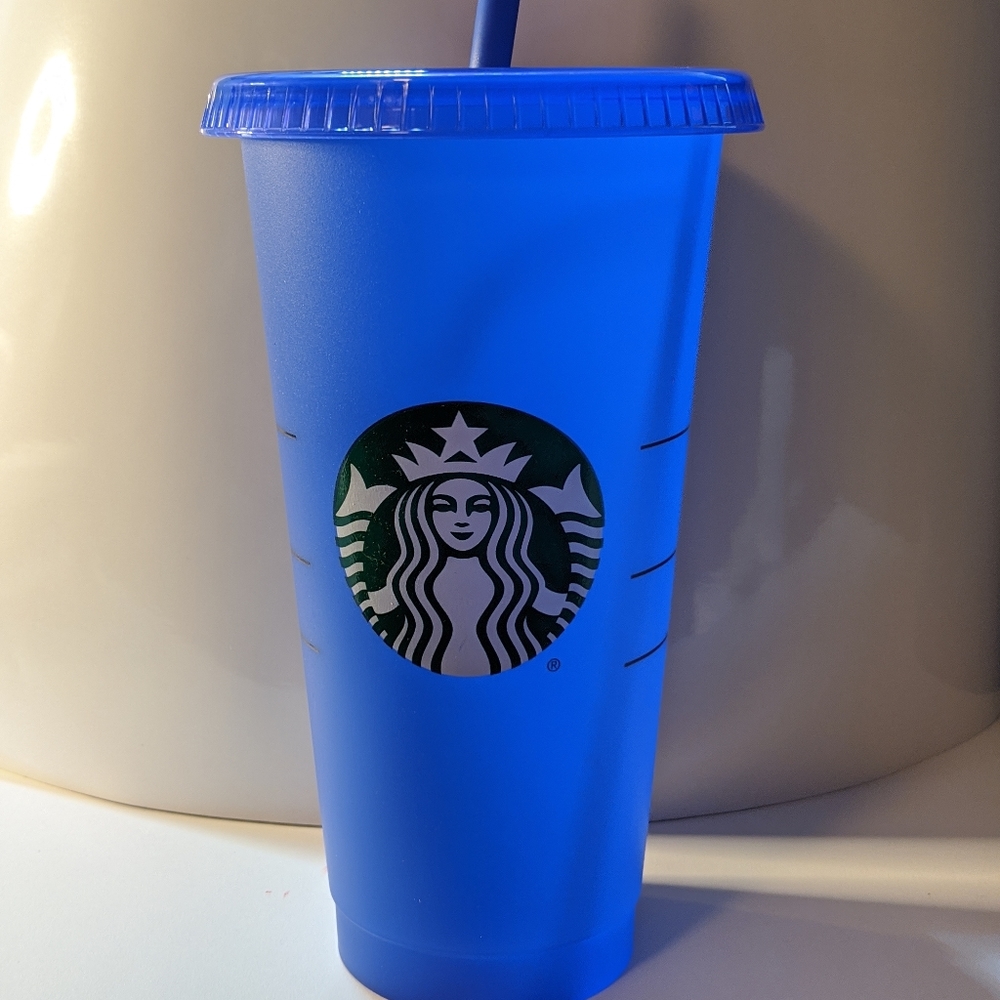 Starbucks color changing cup